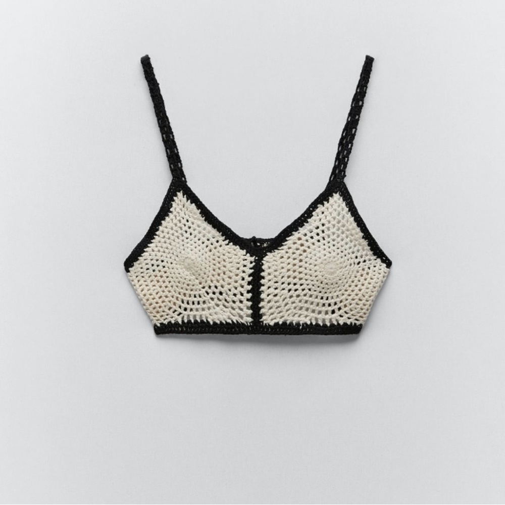 Crocheted Bralette black and white Zara